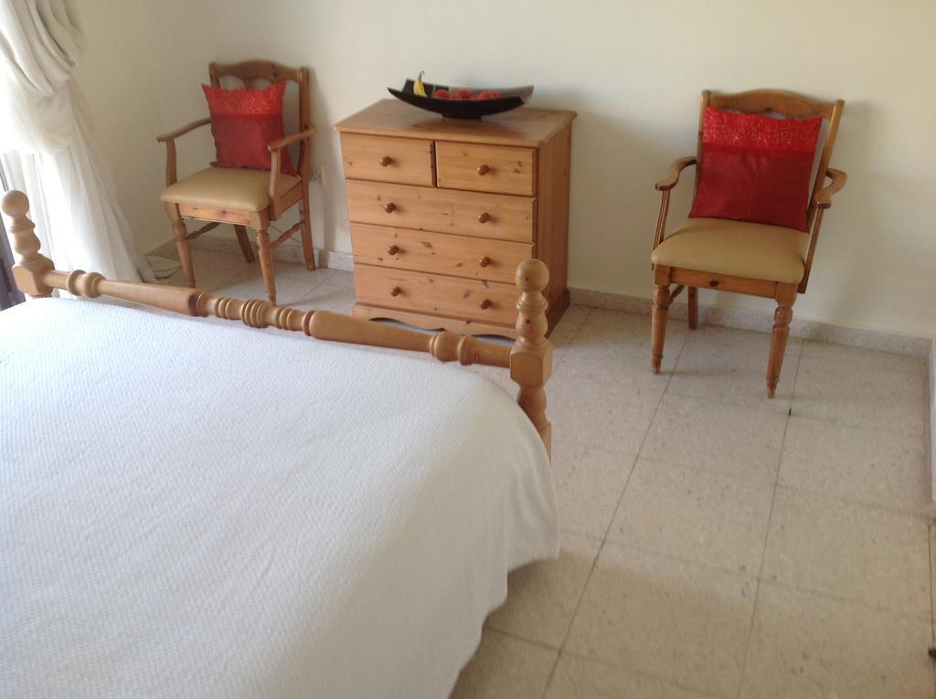 Paphos Townhouse Villa Bagian luar foto