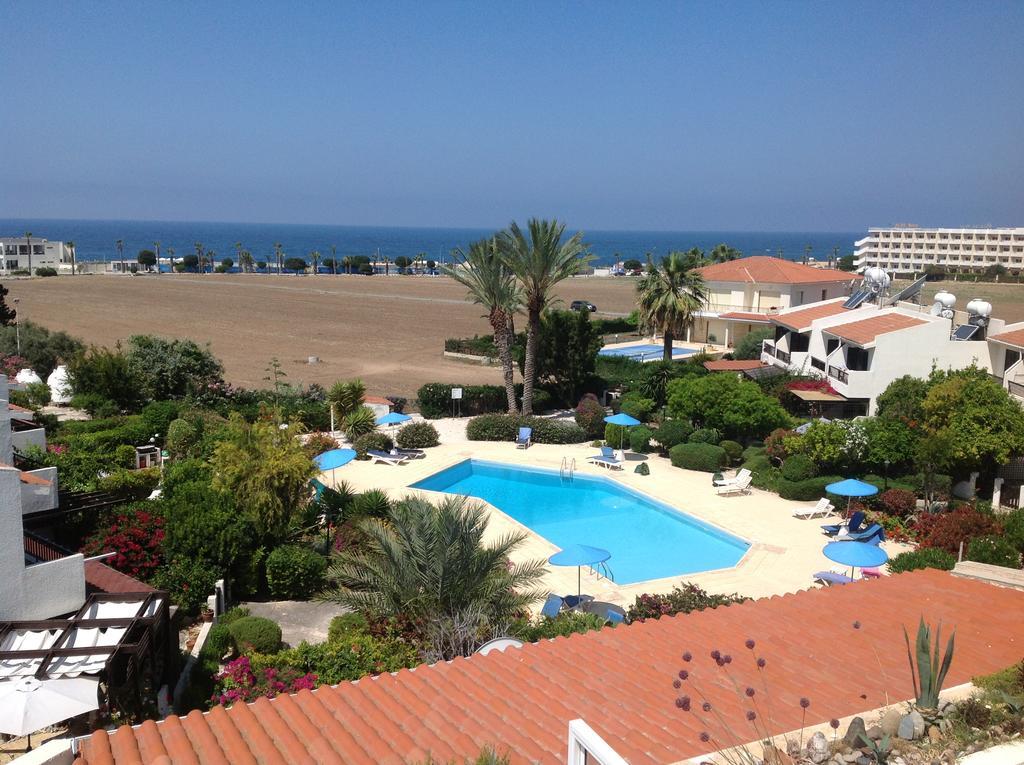 Paphos Townhouse Villa Bagian luar foto